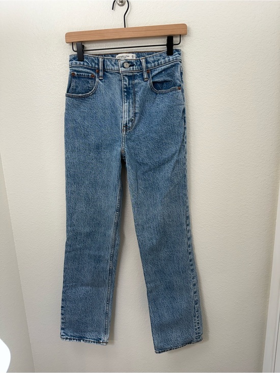 Abercrombie & Fitch Denim - Abercrombie & Fitch The 90s Straight Ultra High Rise Jeans Size 2s